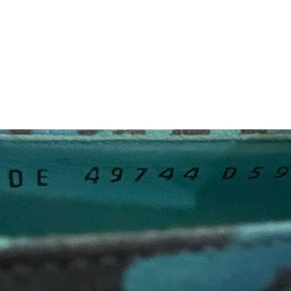 Ferragamo Butterfly Wing Heel - Picture 11 of 12